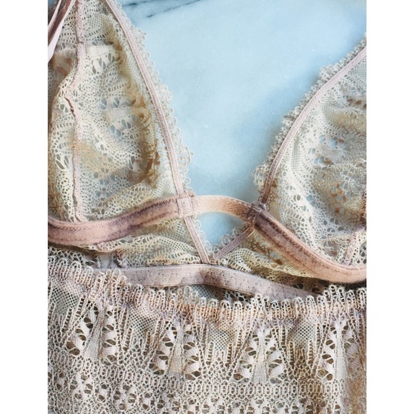 🌟NWT Else Ivy Soft Cup Lace Bodysuit size XS🌟 - Picture 4 of 8